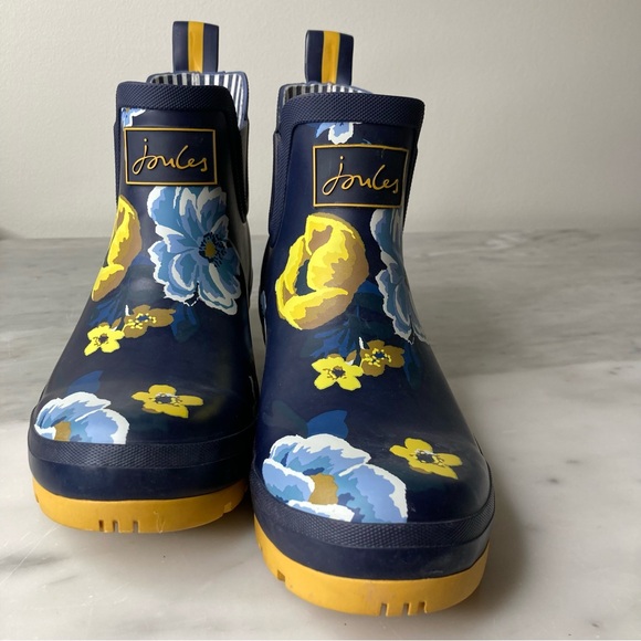 Joules navy blue and yellow floral wellibob Chelsea rain boot SZ US 8 - Picture 1 of 13